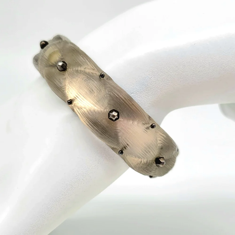 SOLDAlexis Bittar Vintage Clear Quilted Lucite Hinged Bangle Bracelet with Studs - Picture 6 of 13
